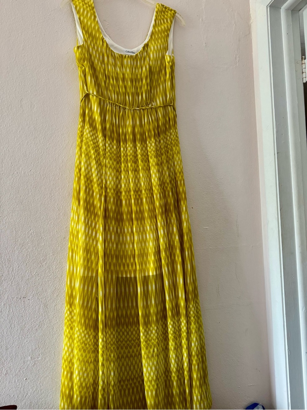 Calvin Klein Yellow Patterned Sleeveless Maxi Dress